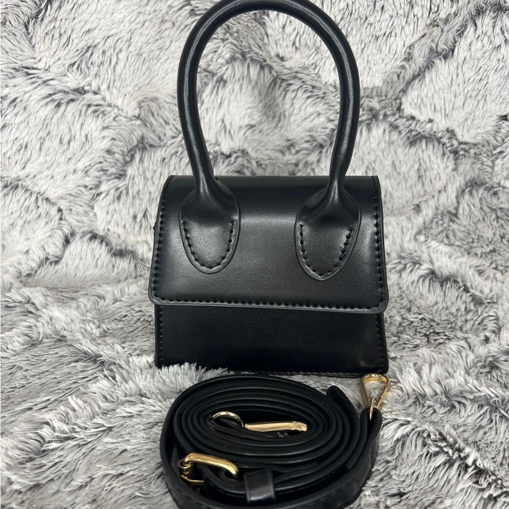 Black mini
